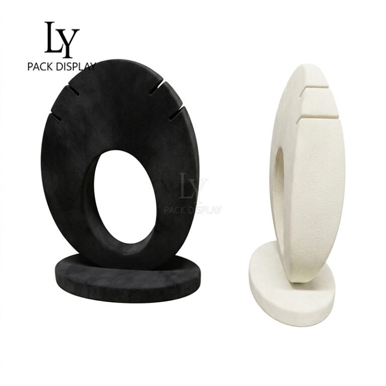 Scratch-Resistant Luxury Jewelry Mannequin for Showroom Presentations 12 206 02 拷贝