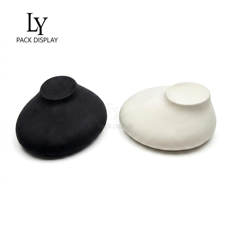 Luxury Minimalist Display Stand for Pendants and Fine Necklaces 4 634 02 拷贝
