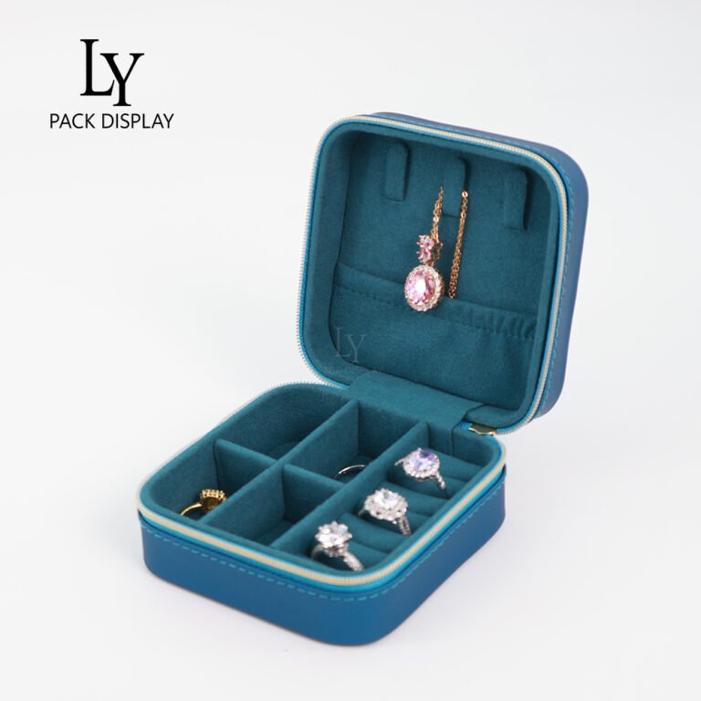 Luxury Travel Jewelry Case – Custom PU Leather Organizer with Necklace, Ring and Earring Compartments 1 IMG 2448 拷贝